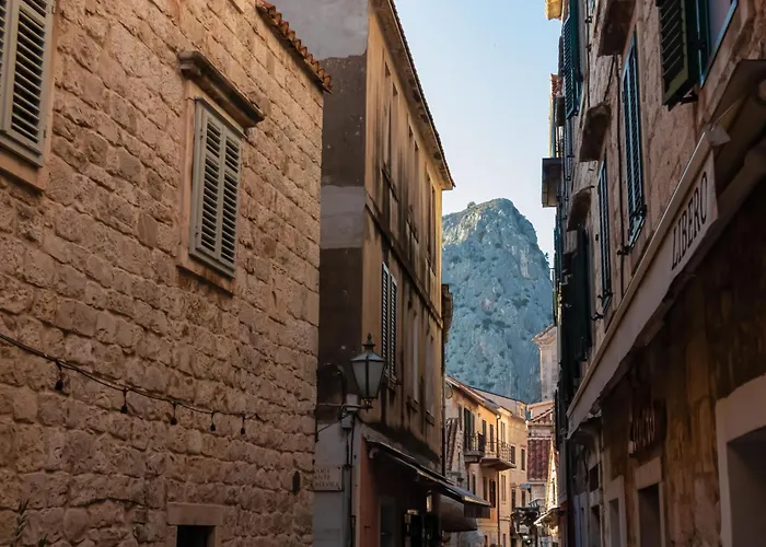 Mirela-2 By Interhome *